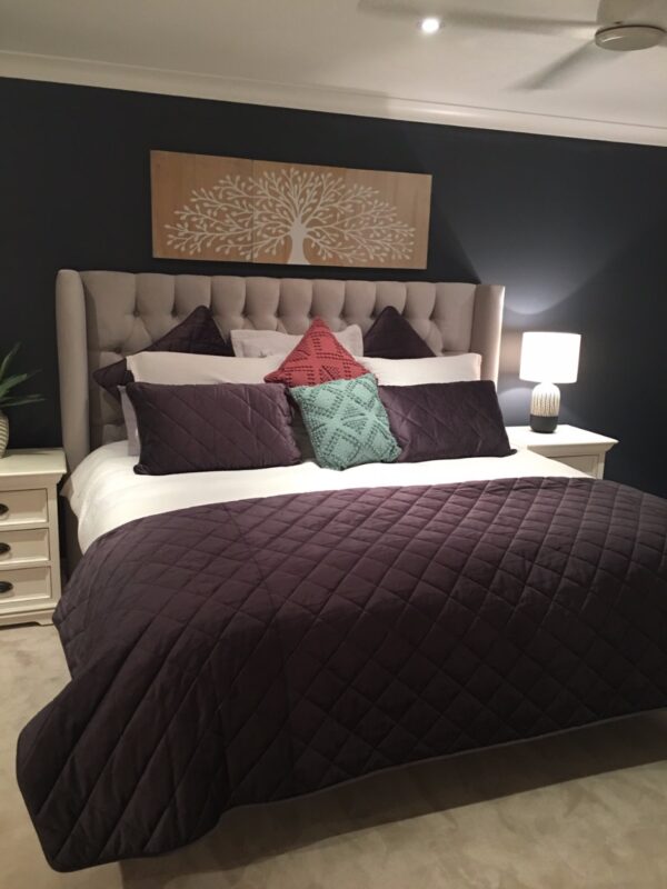 tufted head board with wings
