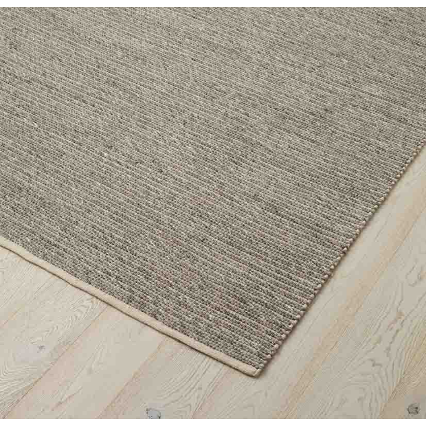 Andes-rug-Feather-2m-X-3m.png