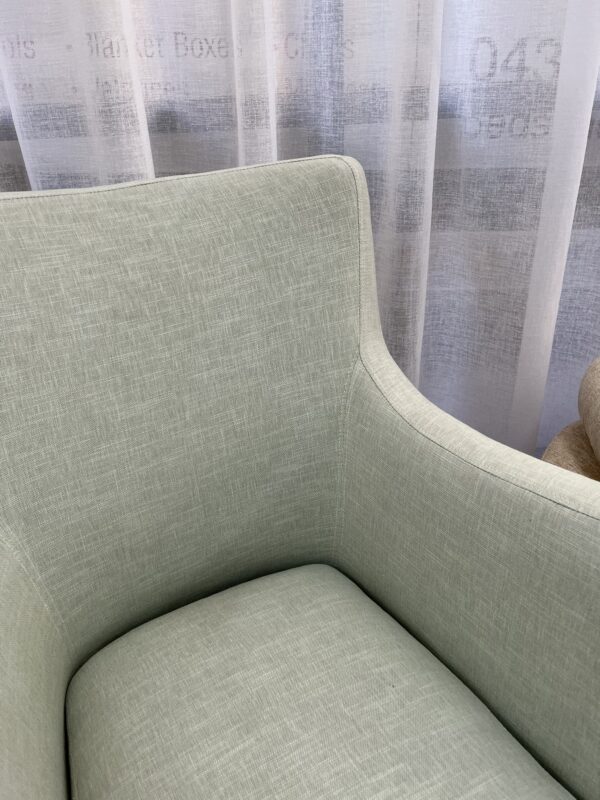 Chair re-upholstery